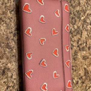 NWOT Coach Heart Wallet